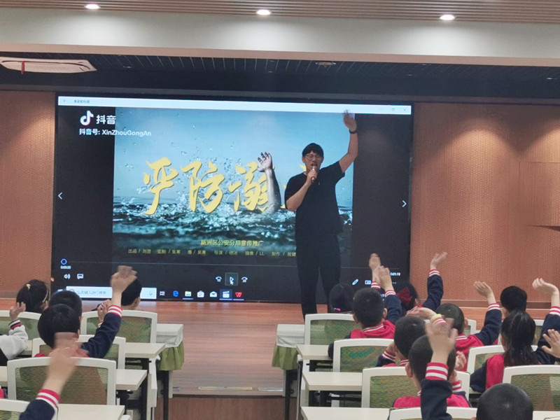 图1.jpg